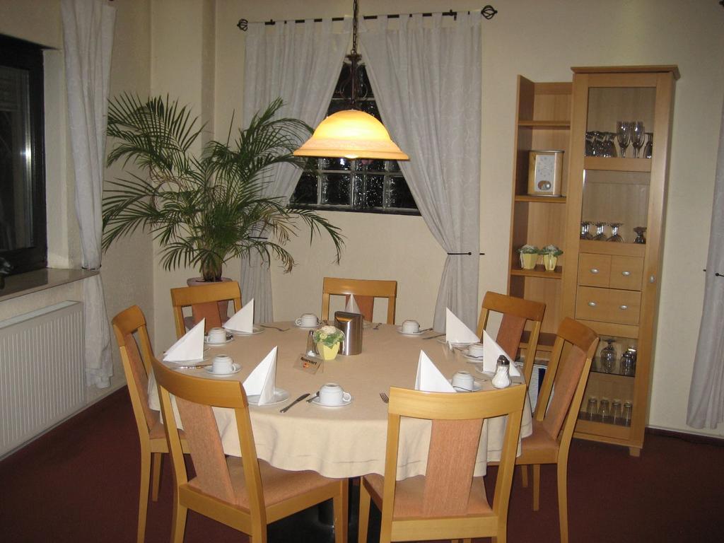 Hotel Zum Schnackel In Mainz 3*