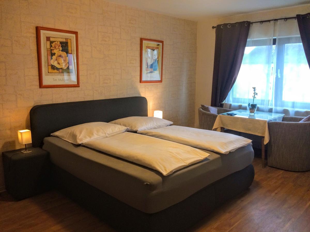 Hotel Zum Schnackel In Mainz 3*