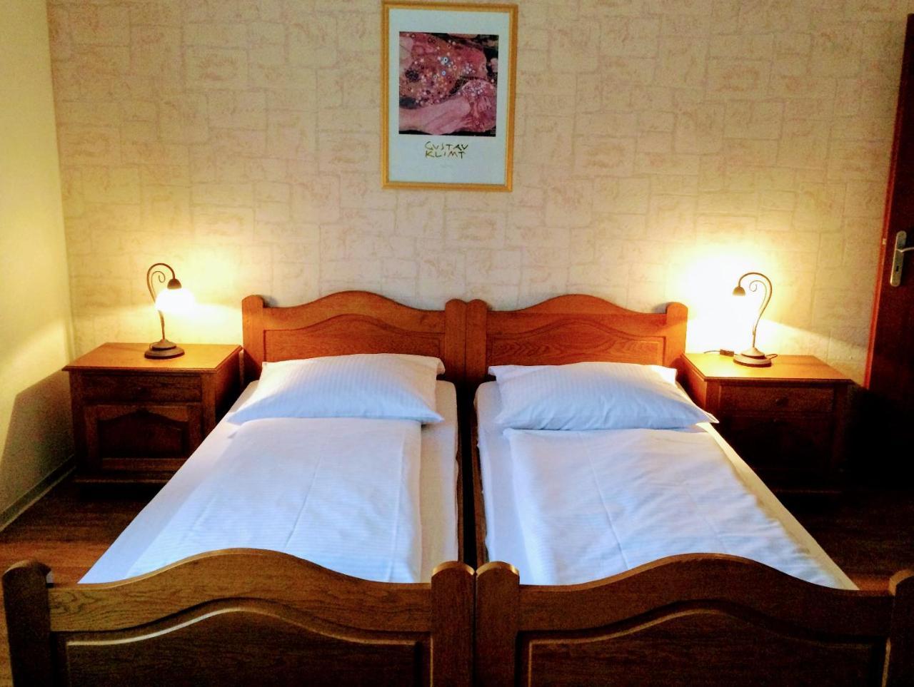 Hotel Zum Schnackel In Mainz 3*